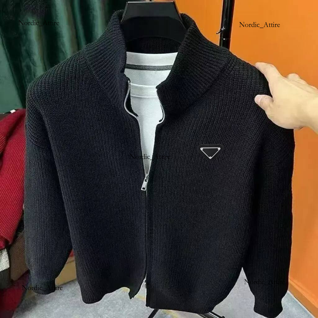 2026 10A Mens Praeda sweater zipper Jacket Designer Brand Coats Knit Cardigan Sport Coat Embroided Womens Fashion Fall Triangular Sweater coat High