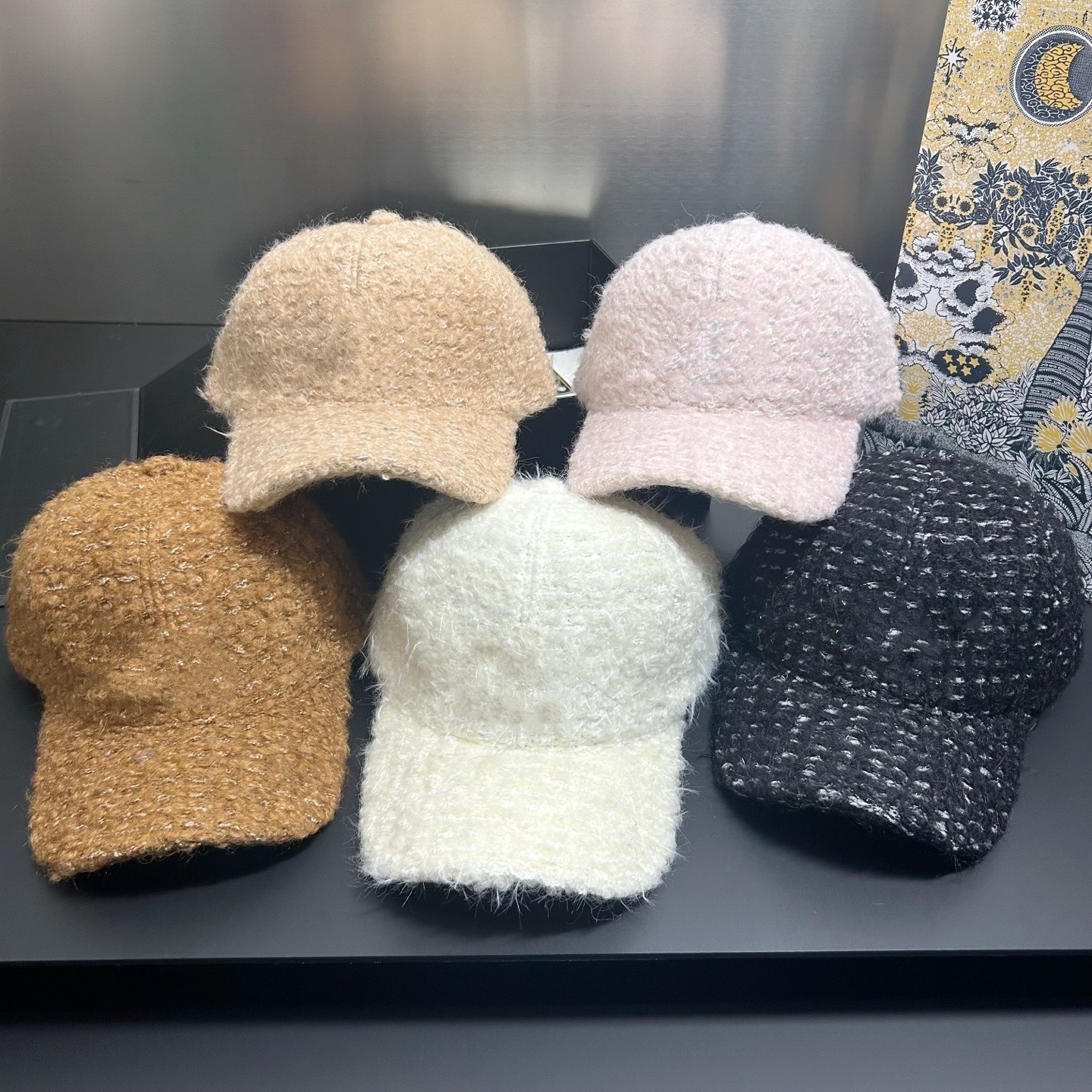 Designer Hat Luxury Women's Adjustable Big Head Circumference Duckbill Cap Brand Embroidery Simple Solid Color Soft Top C Letter Sherpa Fleece