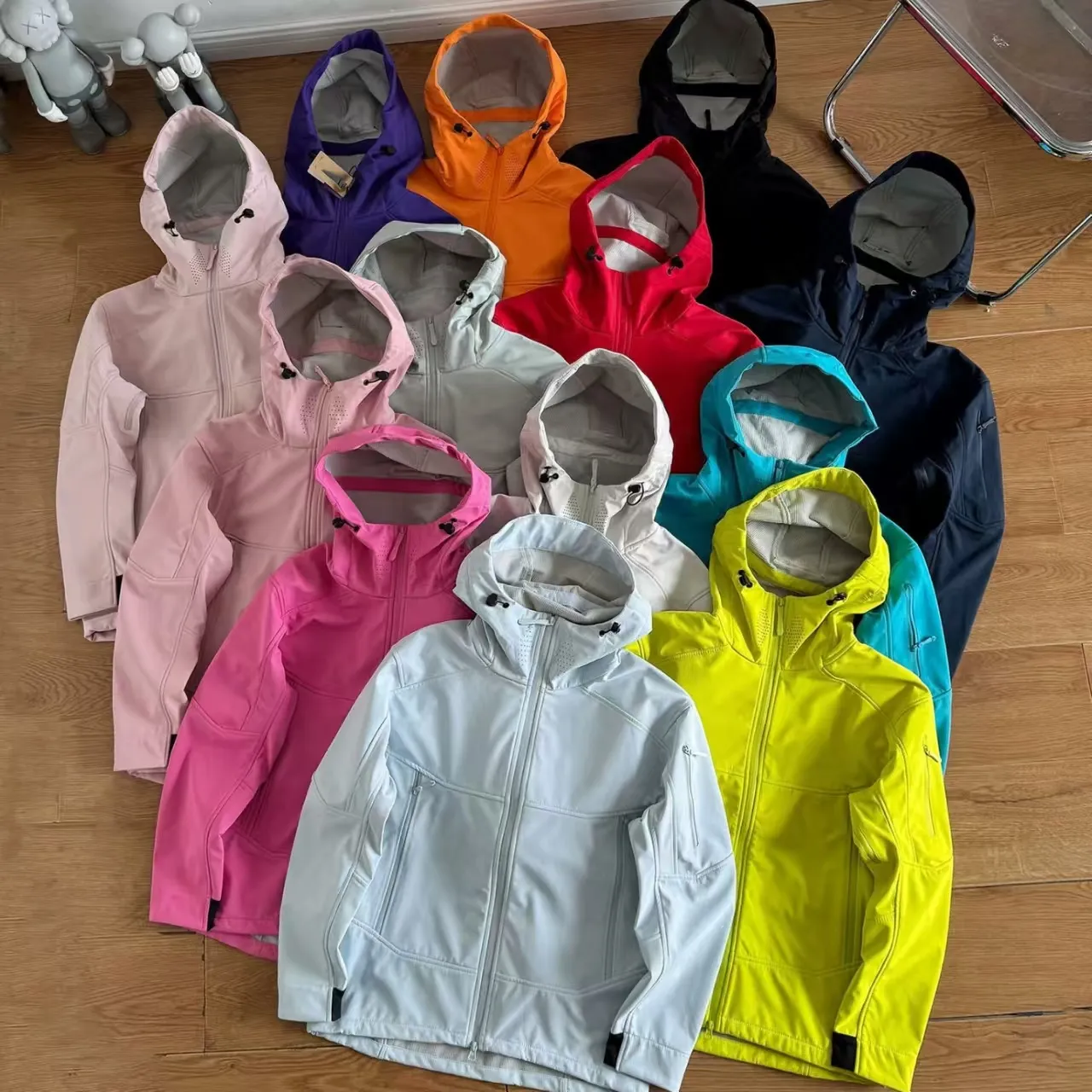 patjackets patwindbreaker designer Mens Jacket Hoodie Climbing Travel Casual Outerwear Camping Sports Coat Fleece lined 13 color breathable outdoor