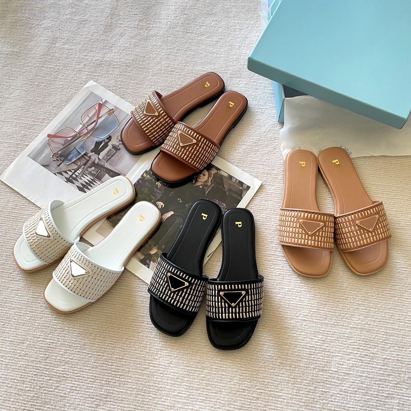 New Outdoor Casual Slippers Woven Slide Fashion Sexy Flat Mules Sandals travel luxury Women Triangle Genuine Leather 11 Designer Vacation Summer Ope