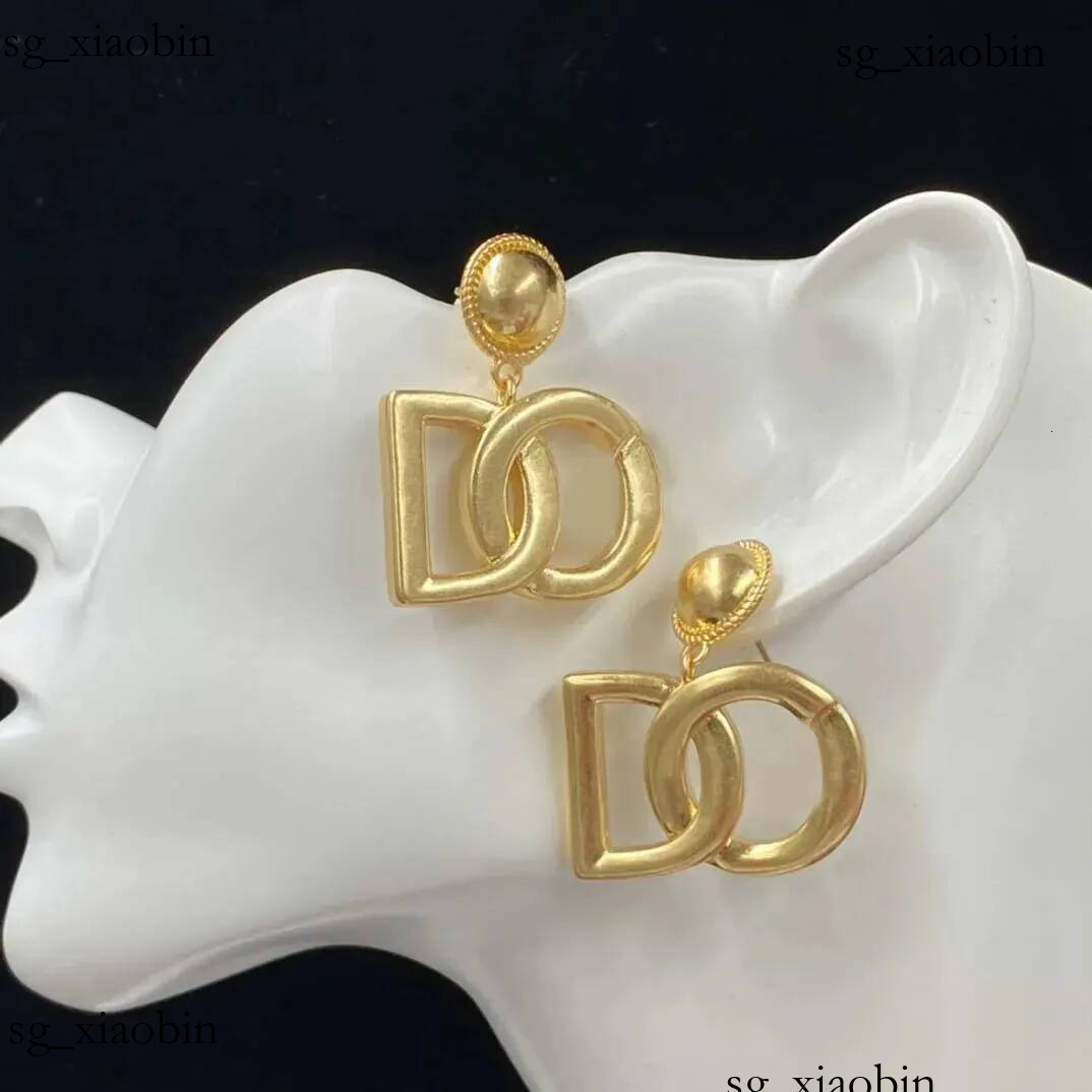 New Fashion Classic Gold Letter Pendant Earrings for Women's Brand Designer Simple Jewelry 2 3 4CM Optional High Quality Box Hot