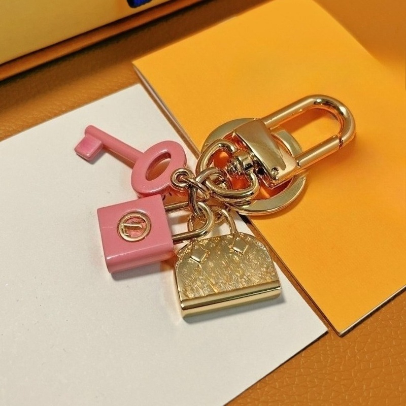 Hommes Femmes En Acier Inoxydable Porte-clés De Luxe Designer Sac Charme Plaqué Or 18 Carats Porte-clés Classique Lettre Sac Pendentif Porte-clés