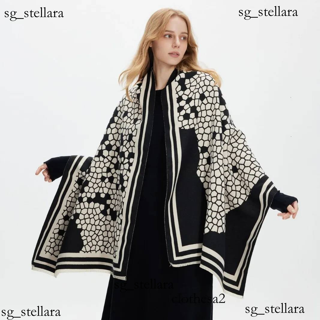 cashmere high end black white mosaic cracked pattern large scarf for autumn winter commuting double sided warm outer shawl and neck warmer Hot