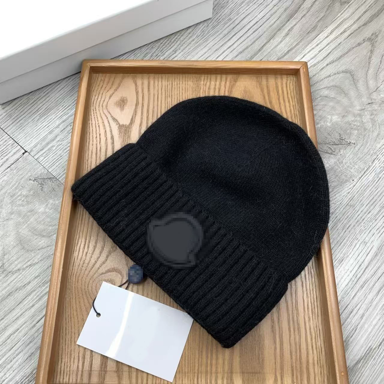 Top Beanie Hat Men's and Women's Luxury Designer Knitted Wool Hat Winter Cashmere Warm Cold Hat Black and White Fashion Couple Hat