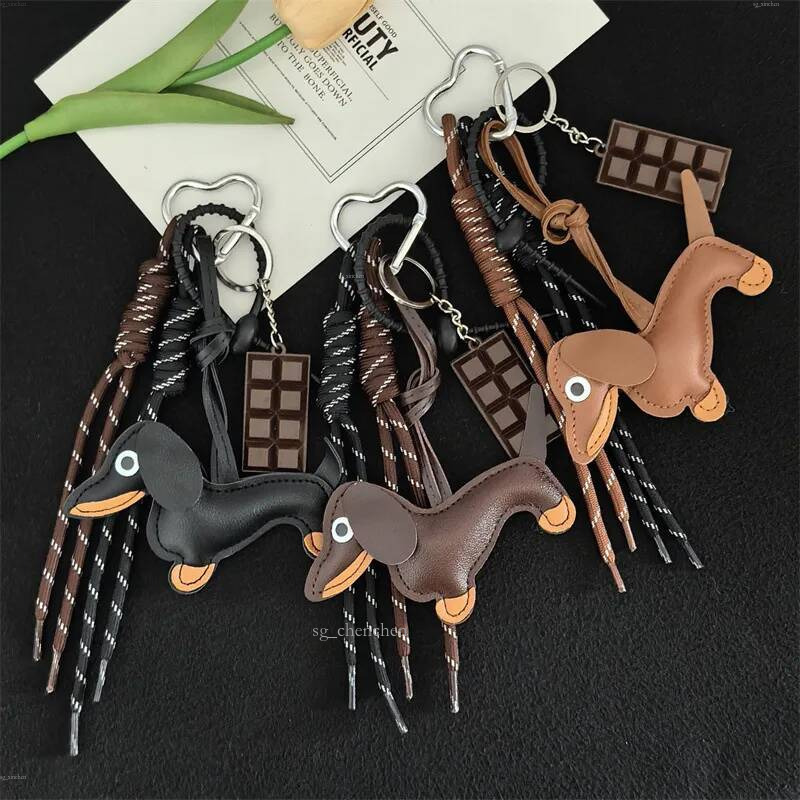 Cute Leather Dachshund Keychain Chocolate Braided Rope 2026 Pendant Retro Animal Backpack Car Hanging Accessory Designer Bag Charm