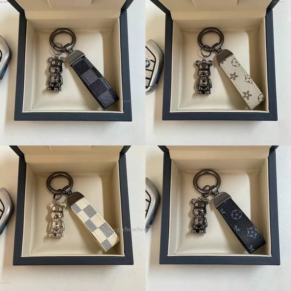 Ours violent en métal haut de gamme pour hommes, personnalité créative, porte-clés de voiture, pendentif, décoration de sac à dos, boucle en fer