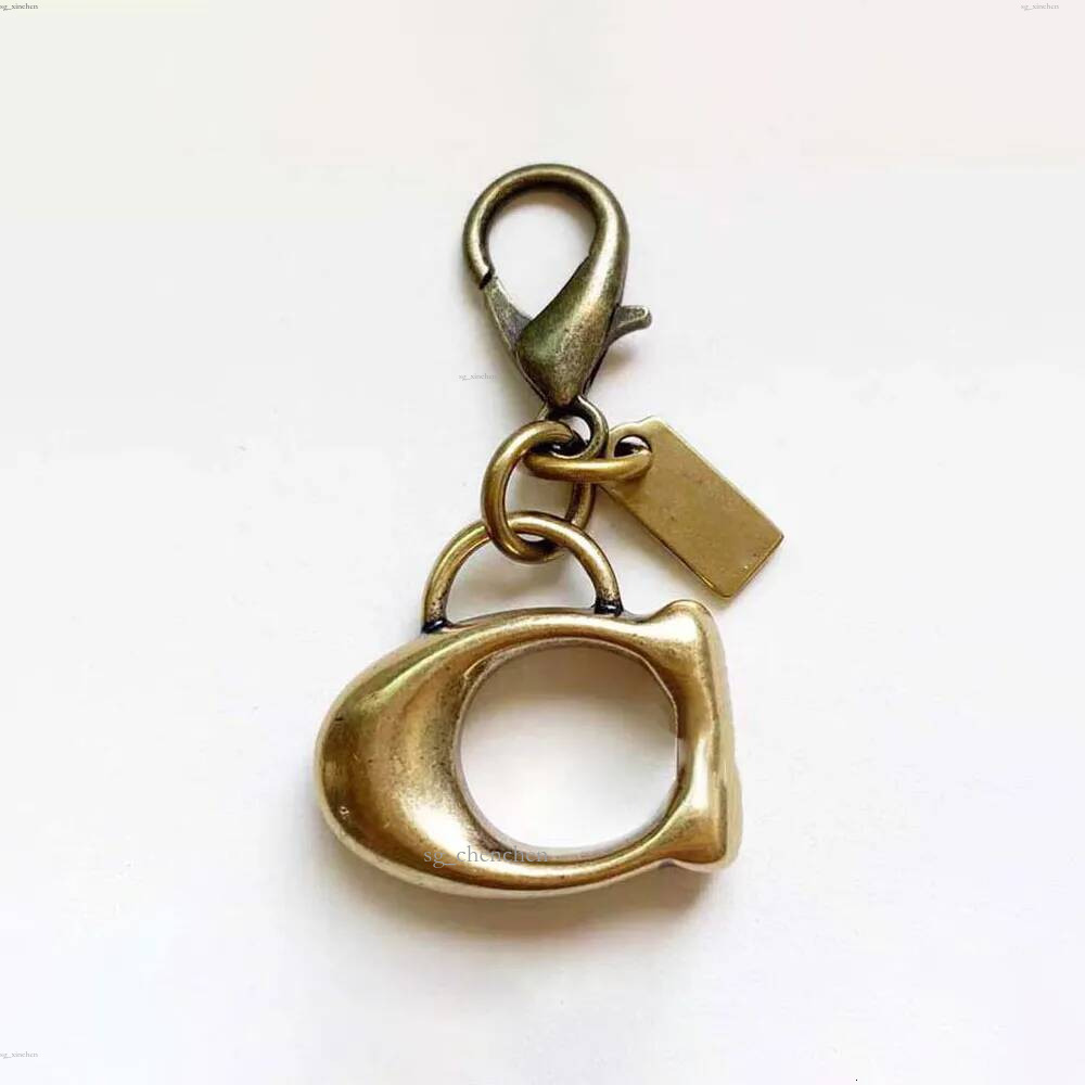 Designer Keys Bag Charm Fashion Womens Keychain With Box Vintage Cool Cherry Pattern Refreshing Style Ring Keyring Hangings key chain women Lanya