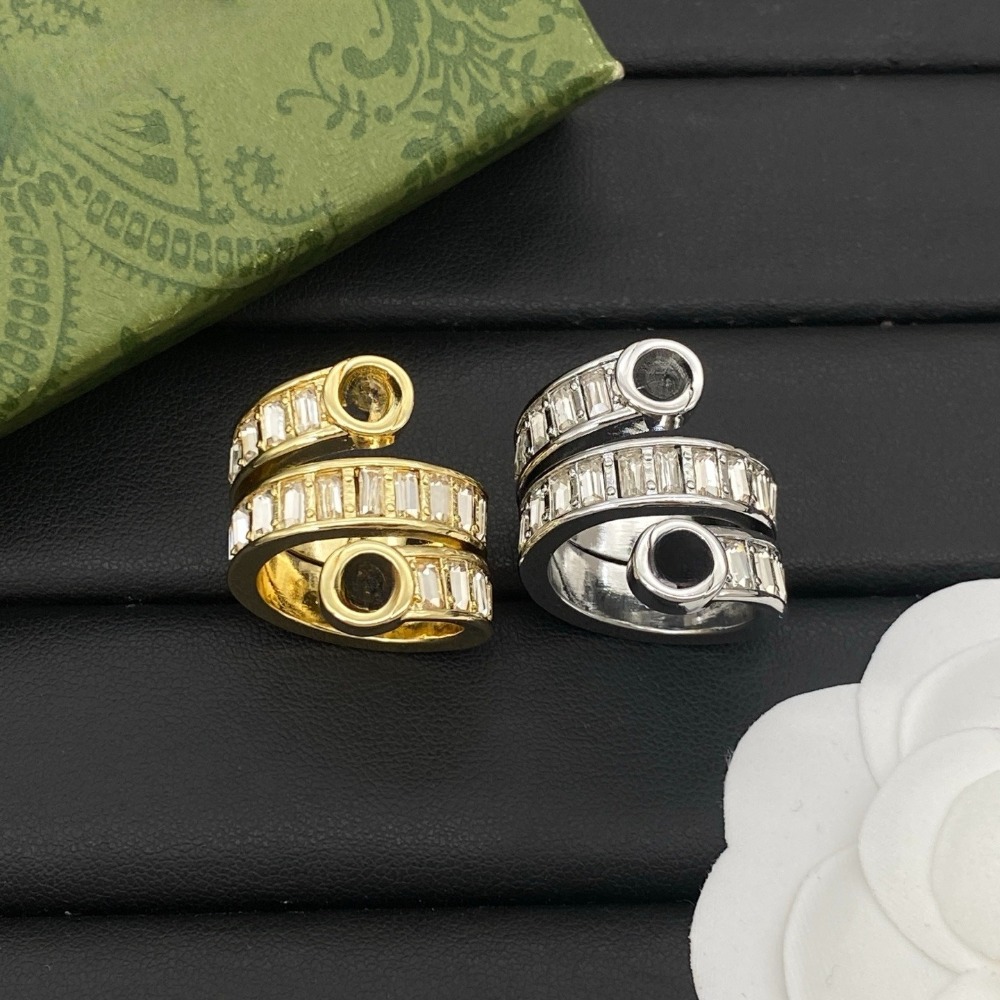 Bagues pour femmes or luxe cristal strass marque de créateur lettre bande anneaux cuivre anneaux femmes luxe plaqué or cristal bijoux fine sculpt