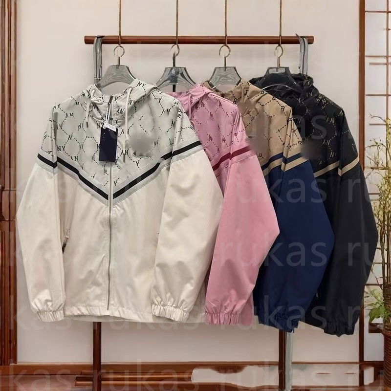 New men's and women's retro vintage floral embroidery patchwork couple windbreaker jacket sportswear casual jacket trend Designer Men'