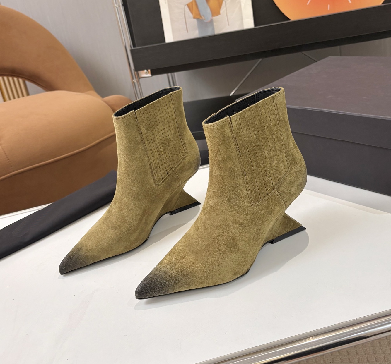 boot woman designer wedge point toe matte leather ankle chelsea luxury comfortable yellow green black work office city vintage retro modern casual f
