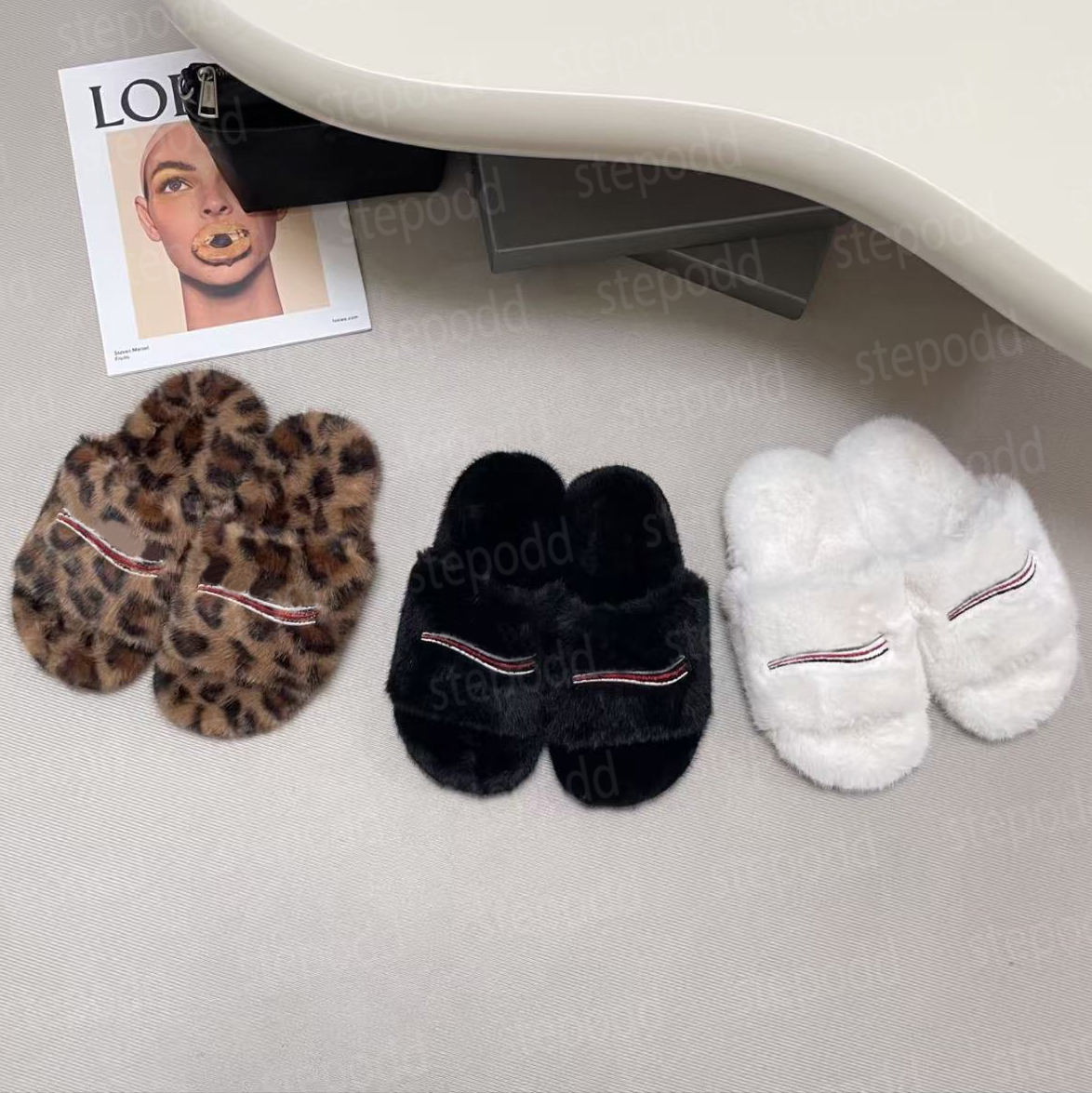 Fur Furry Slides Slippers Sandals Open Toe Slide Designer Women Slippers Slids Mules Fall Black Curly Fur Flat Slides Winter Homewear Slippers Fashi