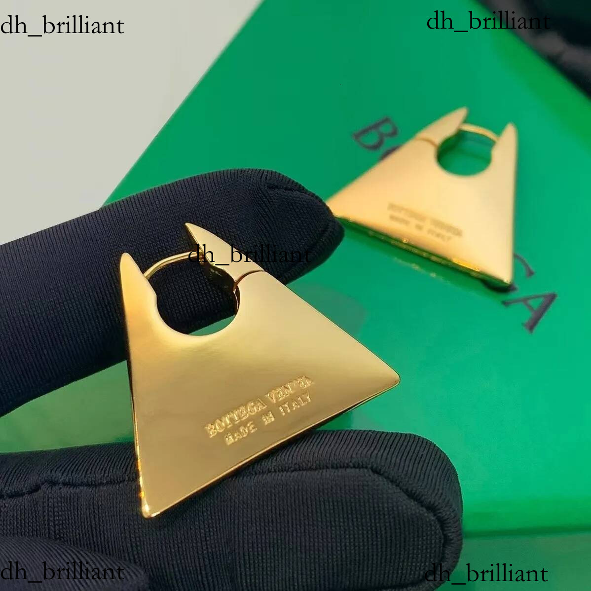 Boucles d'oreilles de luxe bijoux de créateur pour femmes triangle en laiton métallique 18K boucles d'oreilles vintage de haute qualité cadeaux d