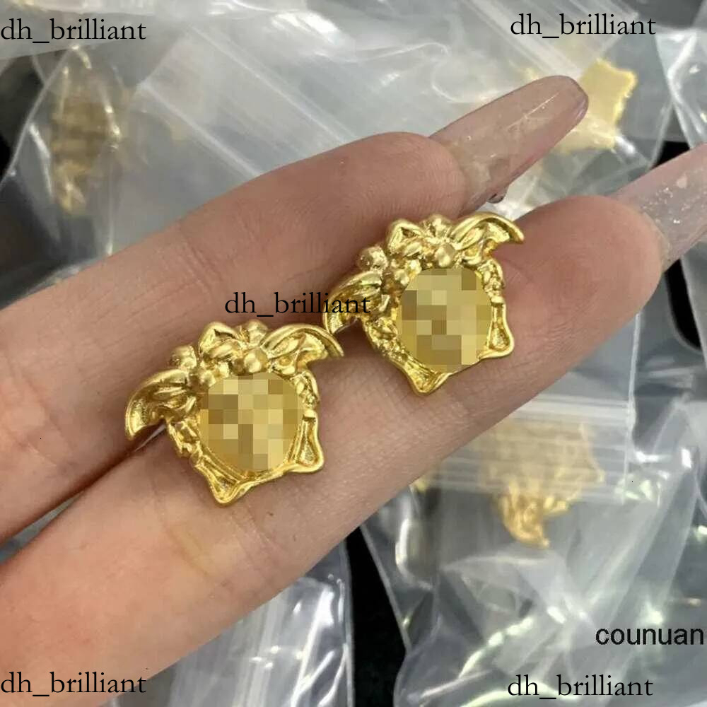 Designer Earrings ear studs Dangle Chandelier Stud New Fashion Ear Studs Greece Meander pattern Medusa portrait sculpture pendant women SSS Hot