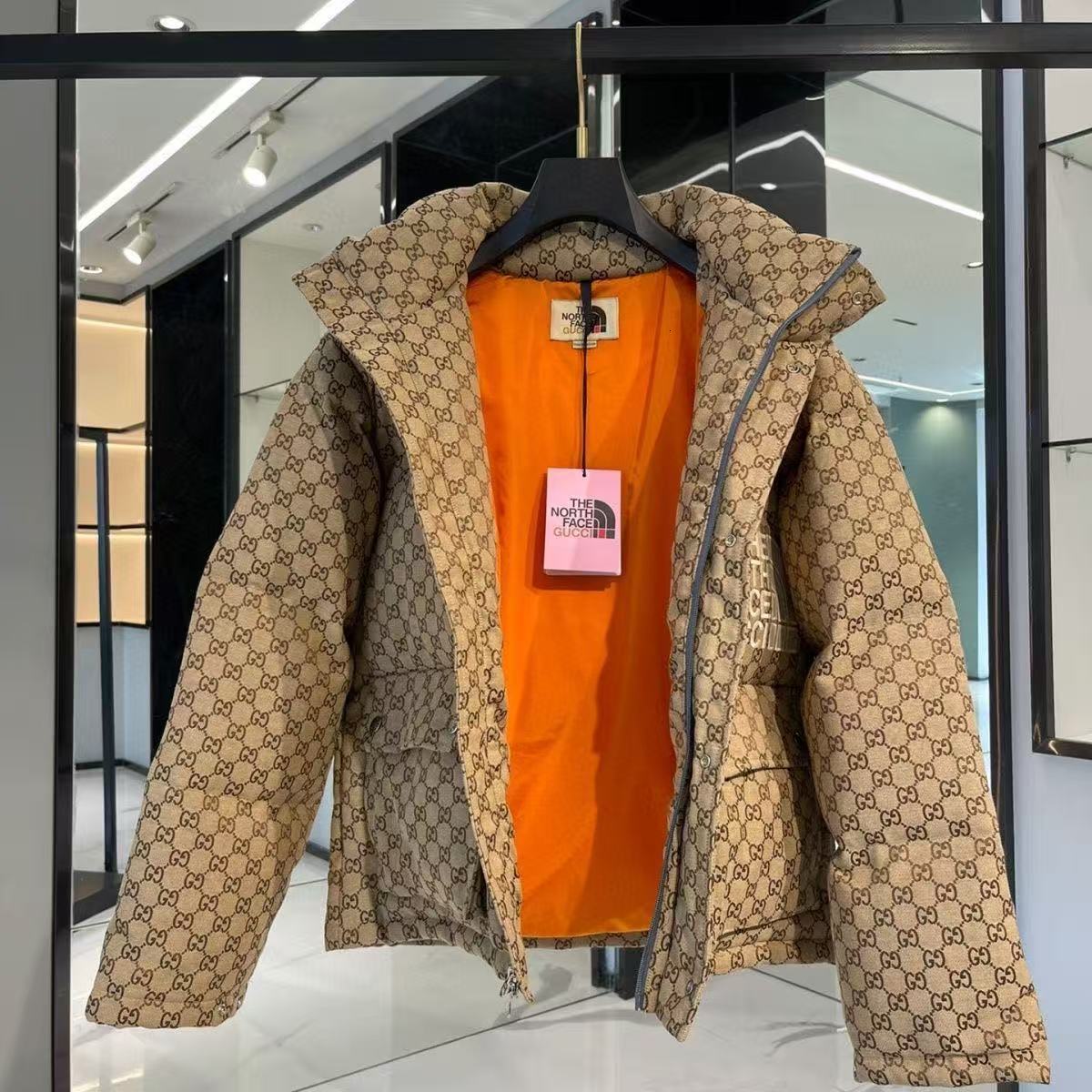 Designer Mens Jackets Womens Puff Women Coats Thickened Warmth Vests Jacket Fur Collar Hooded Men Winter Snow Jackets Coat