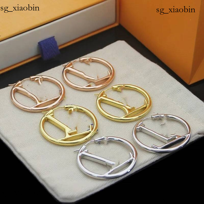 Boucles d'oreilles pendantes élégantes à cercle ouvert pour un usage quotidien 70182710 chaud