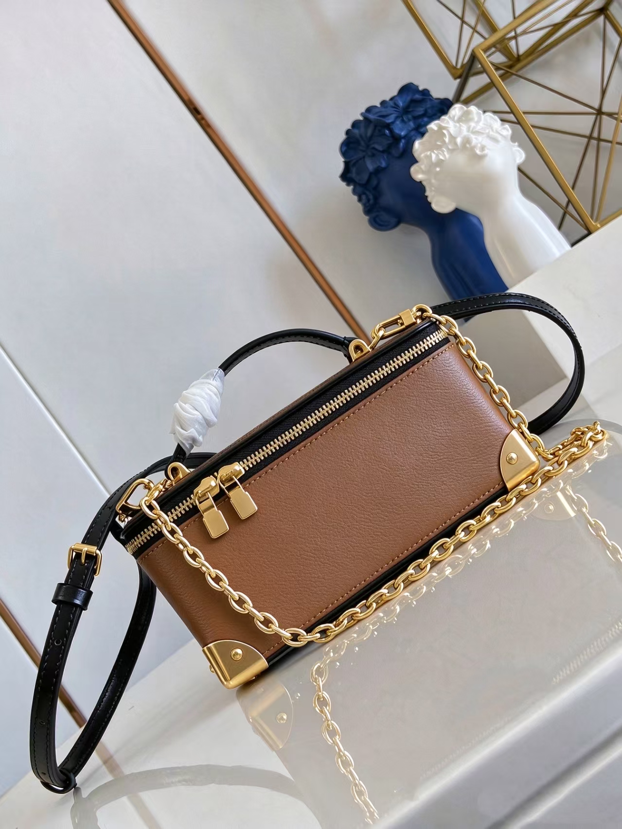 Women Vintage Box Shoulder Handbag, Designer Style Mini Hard Case Crossbody Purse with Chain Strap, Retro Print Top Handle Makeup Bag