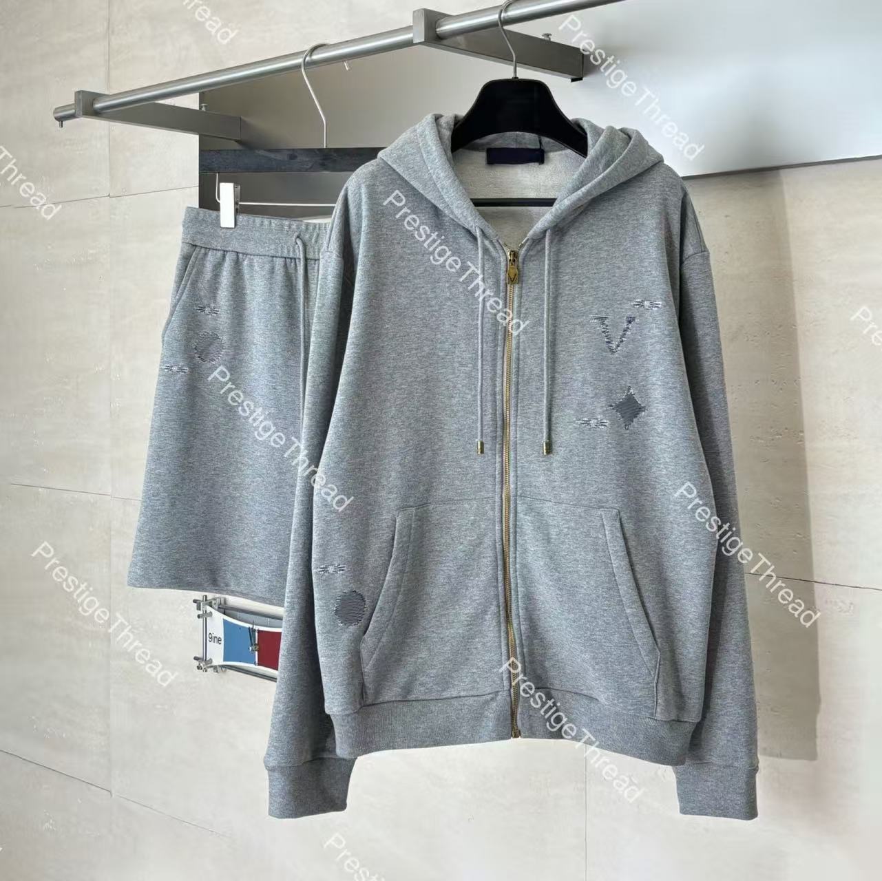 26ss Embroidered Logo Zipper Hoodie Designer High-Quality Men's Tracksuits
