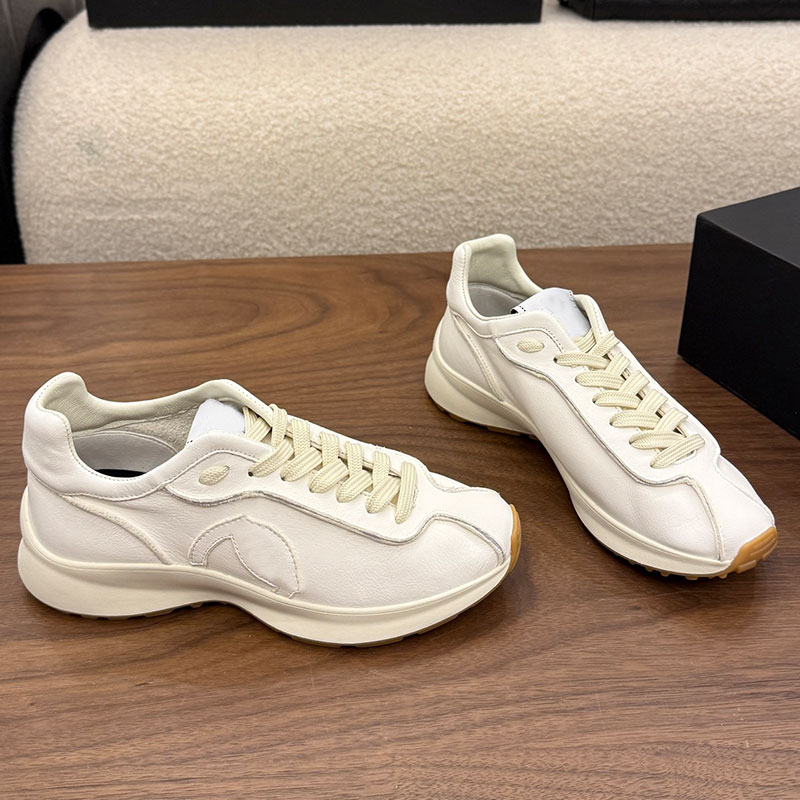 Womens Fall Winter Sneakers Designer Pastel Tones Vivid Color Combinations Training Shoes Ladie Graphic Lines Casual Shoes Rubber Outsole Size 35 41