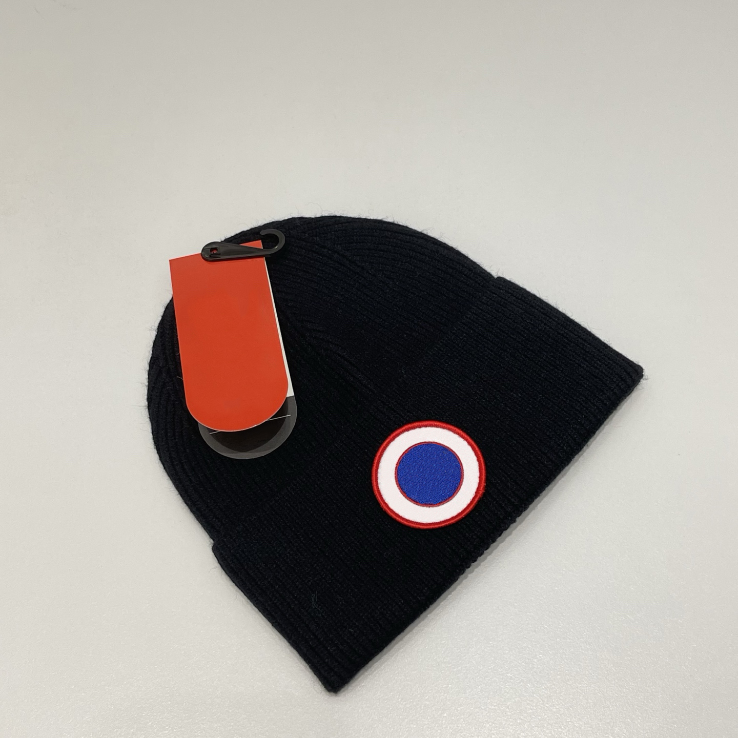 Luxury designer beanie Classic Comfort Warmth hat exquisite Hat trend autumn winter wool Elegance versatile temperament