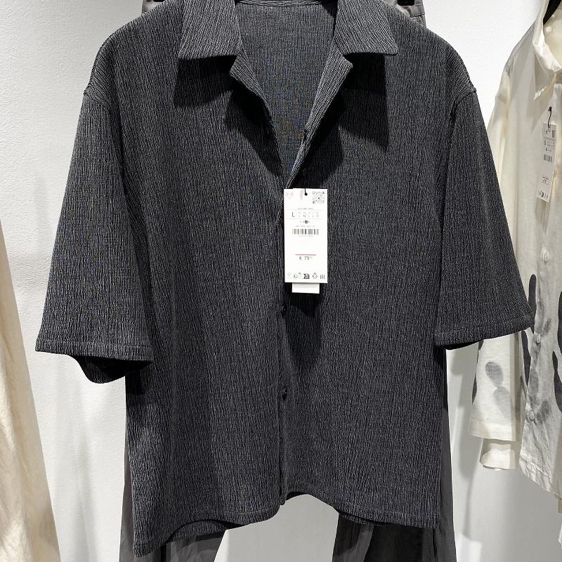 High-quality products Men Summer Short Sleeve Solid Embossed Casual Shirt Loose Fit Lapel Button Down Minimalist Daily Commute Top