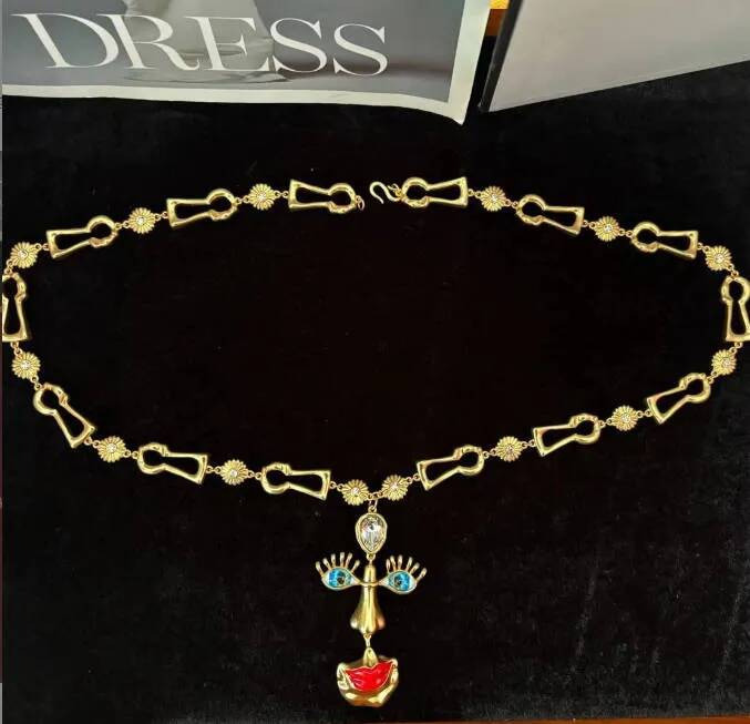 Designer Good Quality Real 18K Gold Plated CZ Schiaparelli Enamel Red Lips Eyes Chain Pendant Necklace WomenGirl Gift Jewelry SCHN0068B033