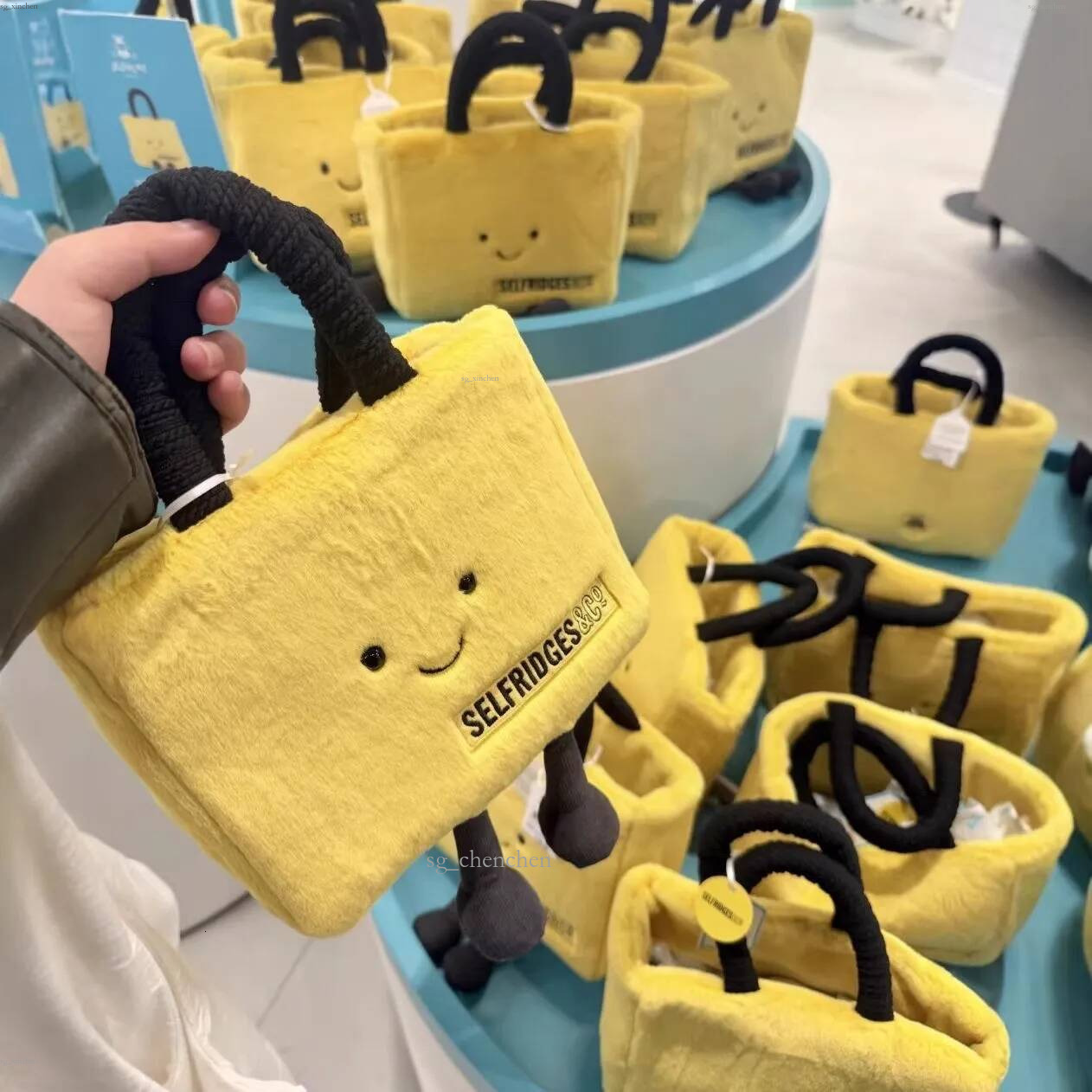 Sac fourre-tout jaune en peluche mignon, sac à main doux et moelleux pour femmes et filles, shopping quotidien, voyage décontracté, pochette de r