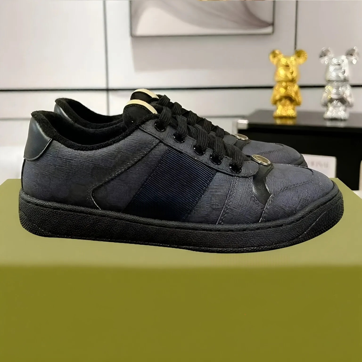 Athletic Shoe Designer Luxury Lady Purple Blue White Leather Lace Up Casual Sneaker Sport Street Fashion Comfort Quality Modern Stylish Trendy Summe