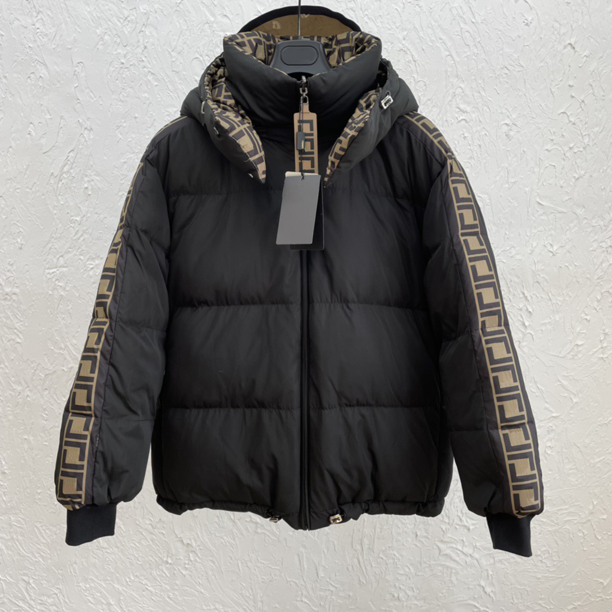 Luxury Men's and women's letter printed double-sided wearable and detachable windproof hat design, casual warm cotton jacket, cotton jacke