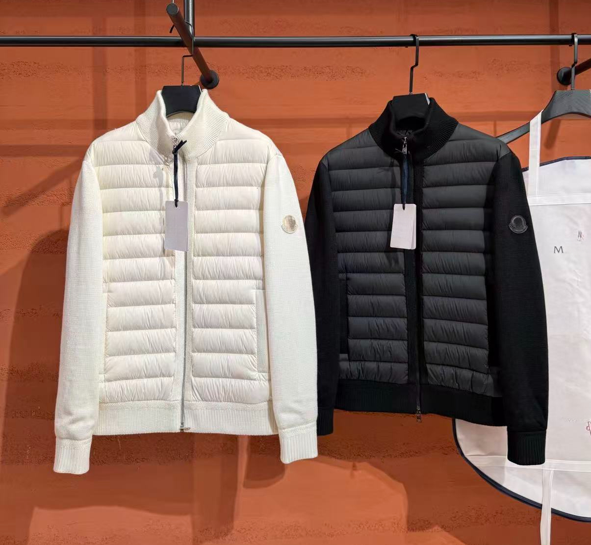 2026 Fall Winter New Arrival Designer Knit Panel Down Jacket Premium Quality 95 White Duck Down Fill