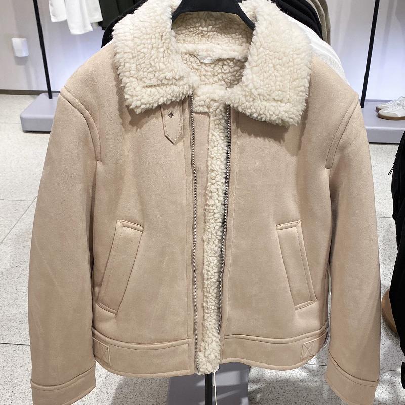 Designer Men Winter Fleece Lined Suede Feel Jacket Thick Warm Faux Fur Coat Loose Fit Zip Up Lapel Collar Casual Outerwear Beige