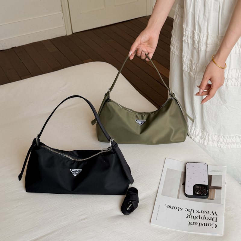 Fashion Nylon Tote Bag for Women 2026 New Design Casual Minimalist Shoulder Bag Commuter Versatile Crossbody Bag