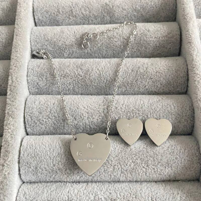Boucles d'oreilles Neaklace de luxe pour femmes, cœur 3D Simple, lettre G, pendentif à la mode, ensembles de Bracelets de Couple, vente en gros