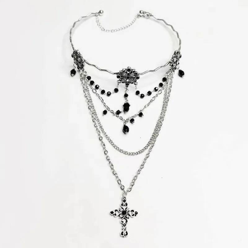 Collier à pampilles multicouches floral au design unique, doux et cool, pour femmes, une chaîne de clavicule distinctive et élégante