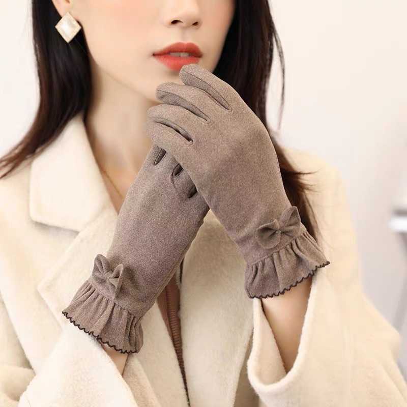 Women's gloves for spring and autumn thin German velvet suitable winter cycling riding electric bikes windproof cold-resistant warm touch-scree