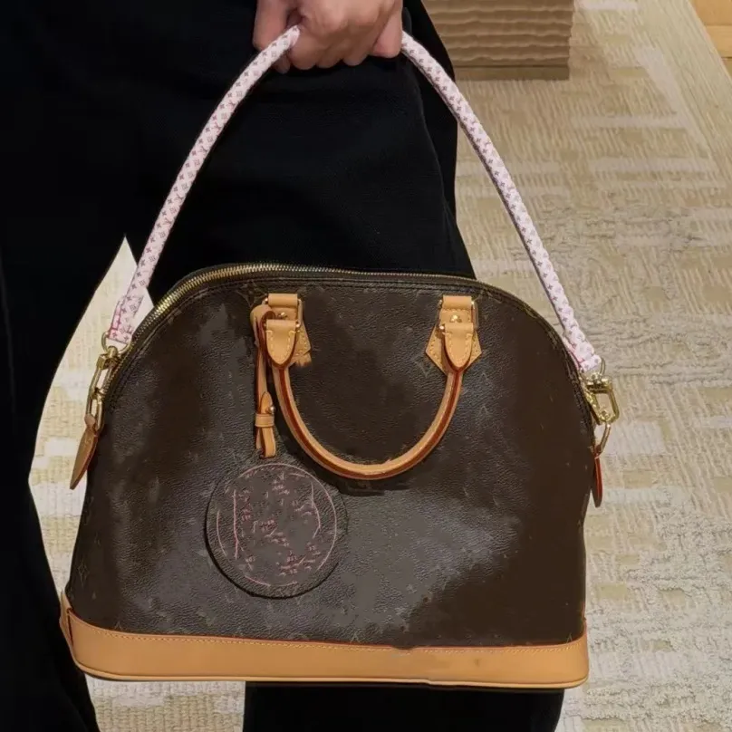 Designer Shell MM Shaped Bag Women Handbag Canvas Nylon Drawstring Pouch Shoulder Bag With Round Charm Tote Bags Crossbody Bag Purse M27327 Top
