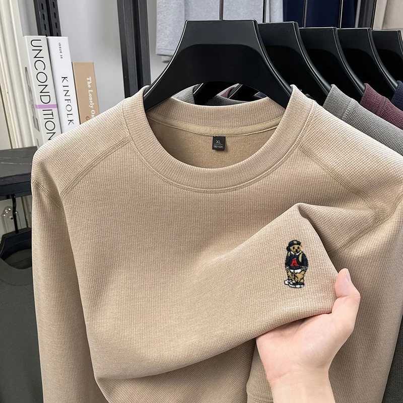 Men's Sweaters 2026 Autumn New Velvet Warm Round Neck T-shirt Fashion Brand Designer Teddy Bear Embroidered Hot Selling Men's Knitted Swea