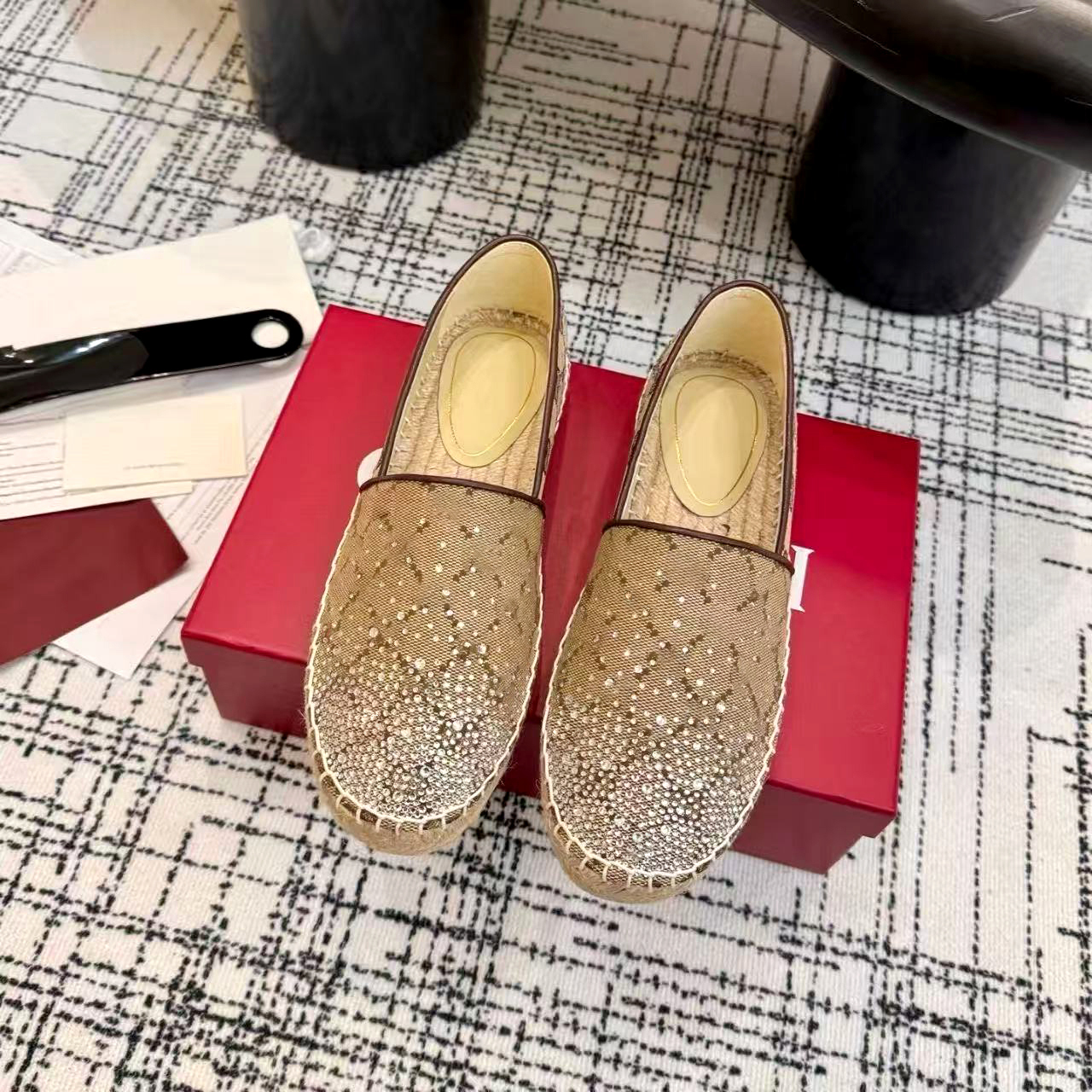 New rhinestone Fisherman shoes Vacation grass rope Canvas Summer loafer classic dress shoe espadrilles weave casual 1 1 Designer Sneaker slip on lux