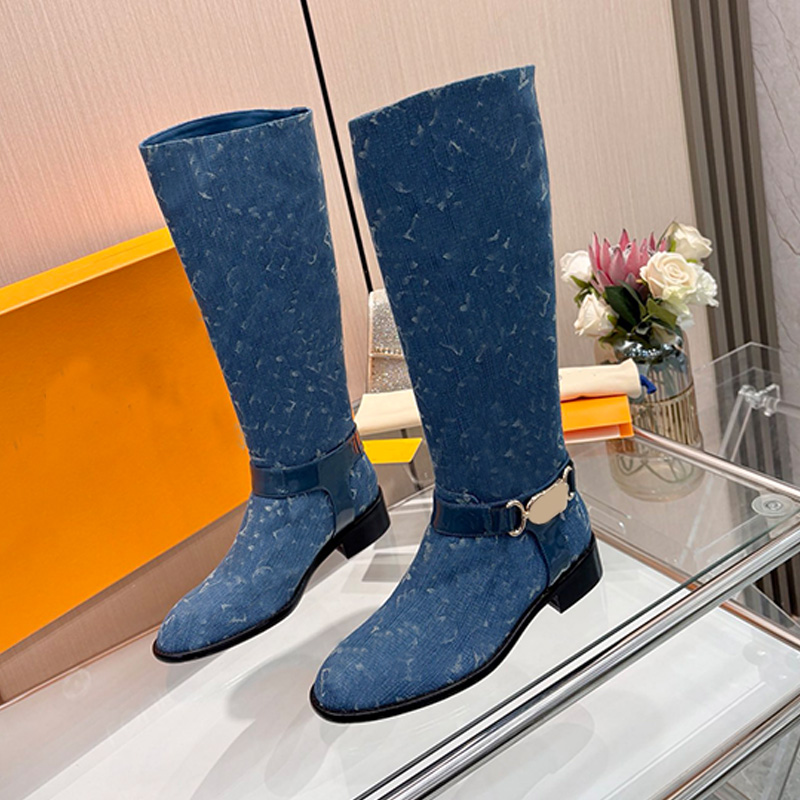 Top Luxury Designer Womens Chelsea High Boots Classic Blue Calfskin Print Metal Buckle Knight Boots Womans Outdoor Casual Wear High Boots