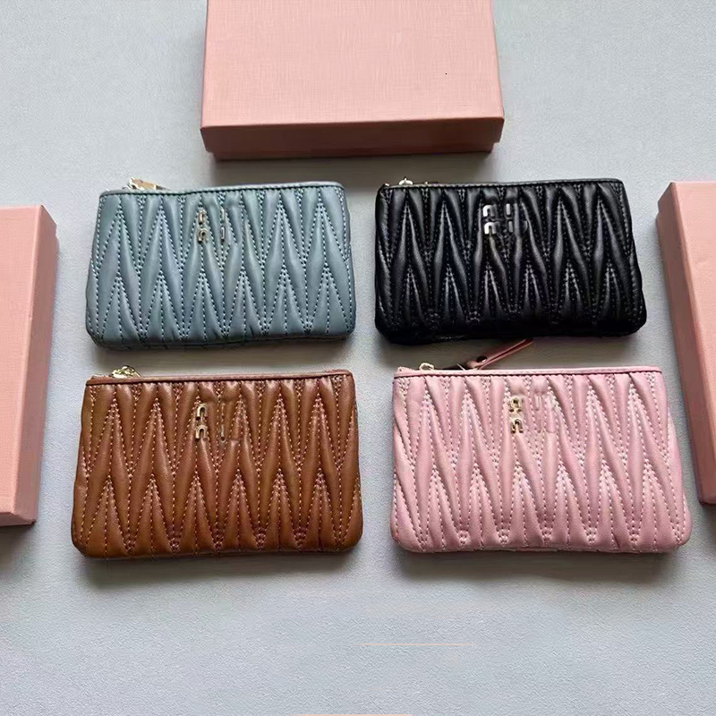 Titulaires de cartes de créateurs Femmes Mini Portefeuille Mode Véritable Cuir De Luxe Doux Mouton En Cuir Poche De Monnaie Dames Bourse Titulair