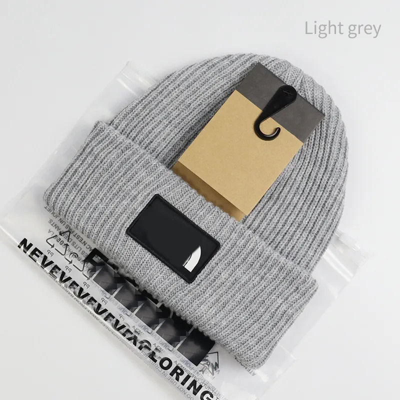 Designer Beanie for Men Women Solid Color Knitted Beanie Soft Ribbed Pullover Skull Hat Versatile Streetwear Headwear for Daily Outfits & Outdoor Ac