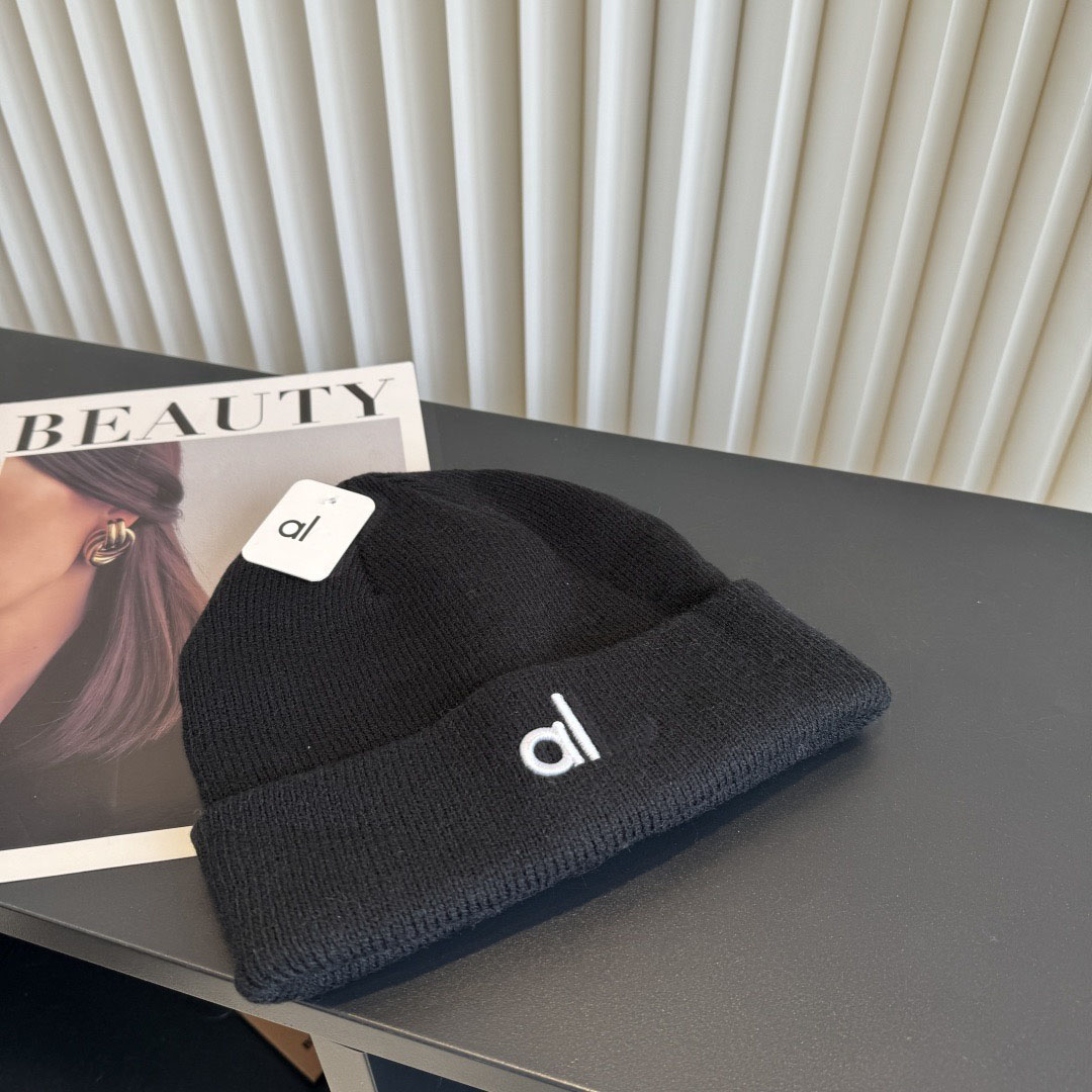 designer beanie for women hat winter wool knitted fine line solid color embroidered letter logo classic man hats warm casual simple styles