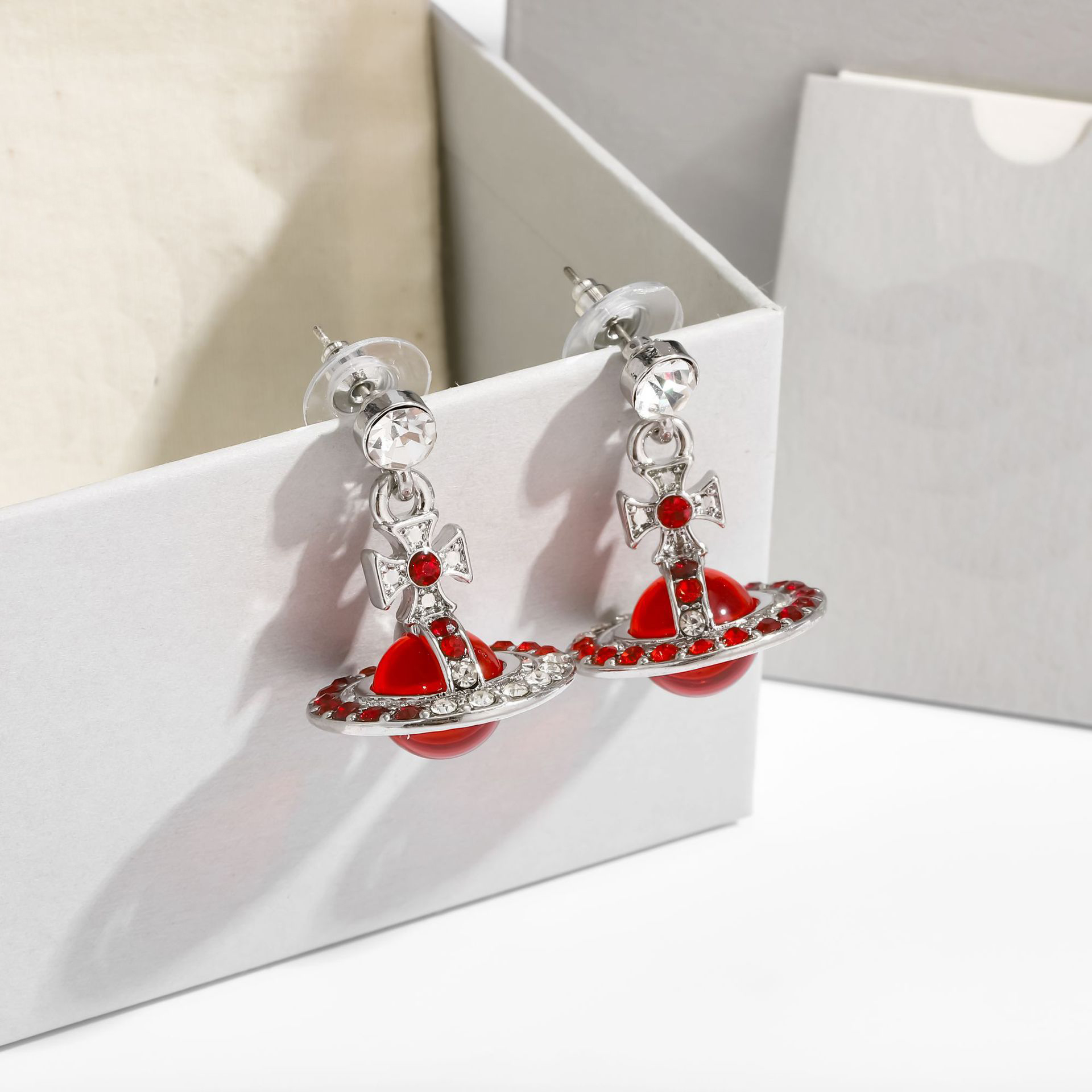 Designer Inlaid Zircon Silver Plated Planetary Pendant Earrings Fashionable Luxurious Gift Suitable For Womens Dating And Travel Paired With Jewelry