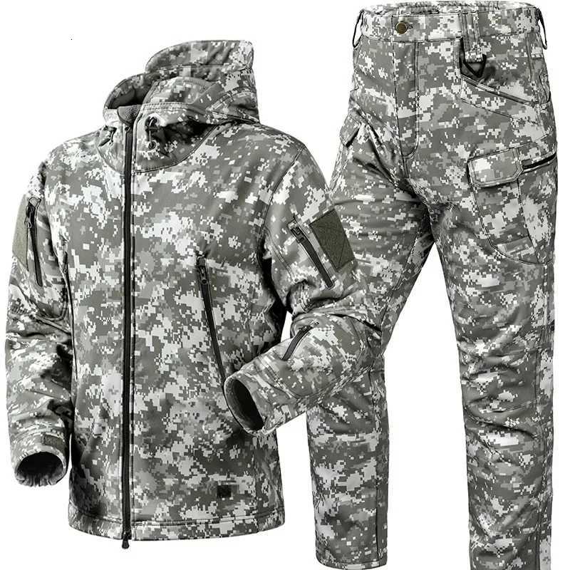 Outdoor Jackets Hoodies New Tactical Winter Set Men's Outdoor Windproof Waterproof Suit Multi-Pocket Soft Shell Hooded Jackets Hunting Work Pan
