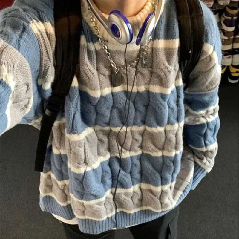 Men's Sweaters New Patchwork Striped Crewneck Sweaters For Men Hip Hop Fashion Knitted Hombre Winter Y2K Vintage Pullovers Knitwear D261009