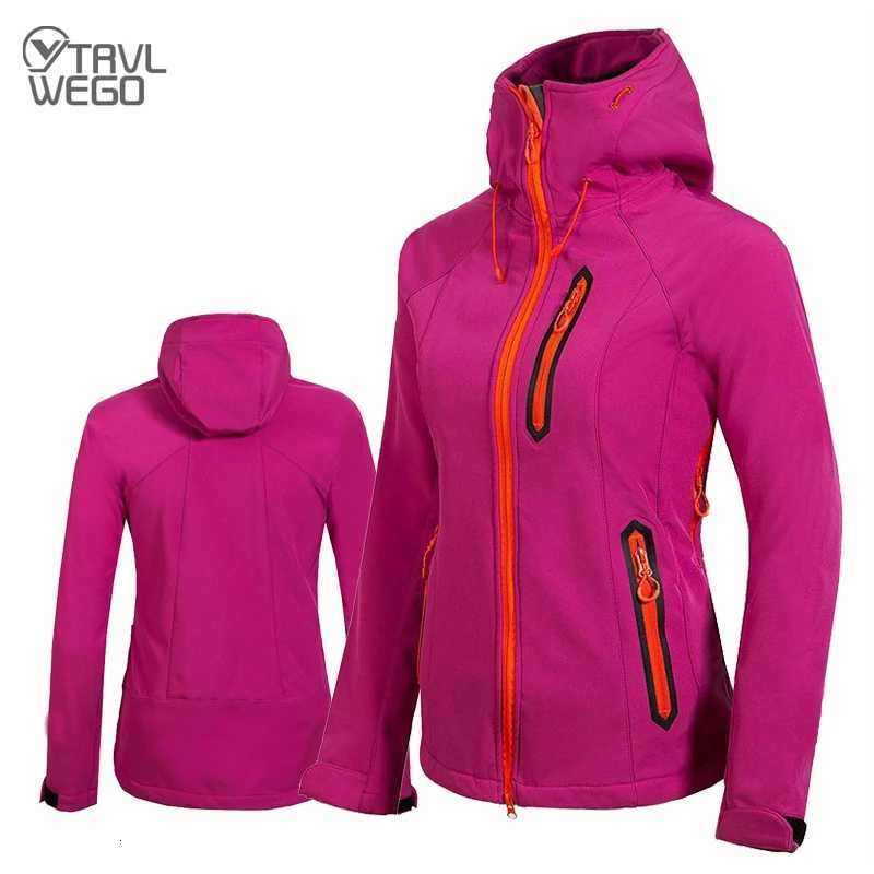 Outdoor Jackets Hoodies TRVLWEGO Outdoor Hiking Women's Softshell Jacket with Hood Fleece Lined Warm Lightweight Insulated Windbreaker Camping