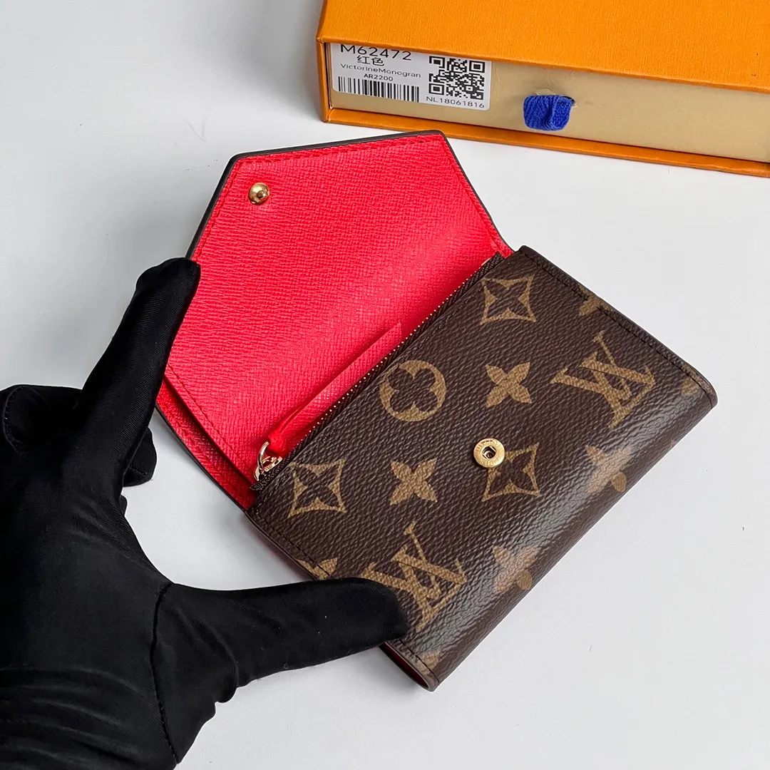 Man Women Designer luxury Wallets Coin Purse Holder designer bag wallet purse Leather Brown Flower Victorine Credit Card holder Chain Purses Key Pou