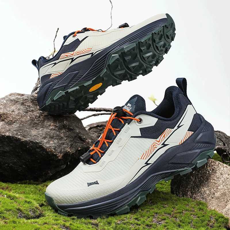 Outdoor Shoes Sandals 2026 New Outdoor Hiking Boots for Men and Women High-quality and Lightweight Hiking Shoes Sizes 36-45 Q261008