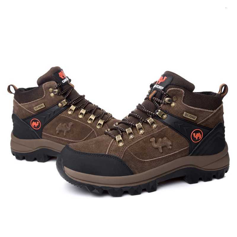 Outdoor Shoes Sandals Genuine Leather Hiking Boots Men Winter Outdoor Warm Fur Non Slip Fashion Sneakers Ankle Boot Rubber Climbing Shoes Classical