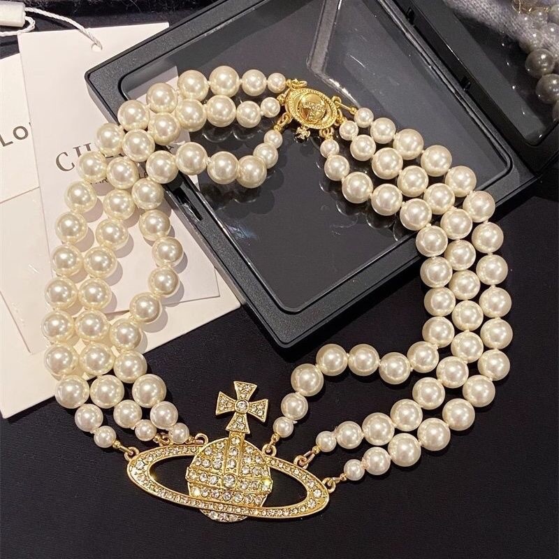 Classic Designer Gold Plated Zircon Planet Pendant Multi Layered Pearl Necklace Luxurious And Fashion Gift Suitable For Women Parties With Exquisite