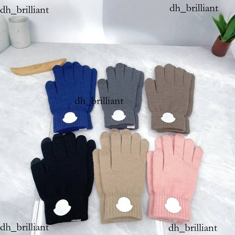Designer 2026 Winter Fashion Classic Warm High Quality Daily Versatile Couple Finger Gloves Hot